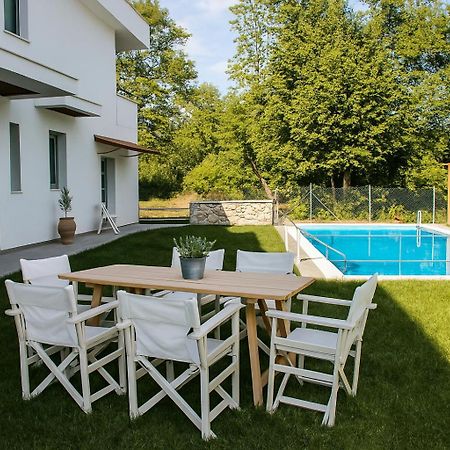 Aristotelia Gi Ikies - Olympiada Poolside Retreats Exterior foto